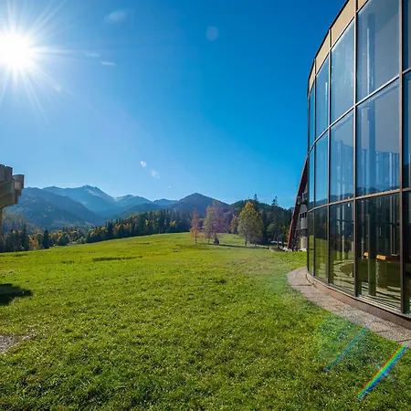 President Montfort ホテル 4*