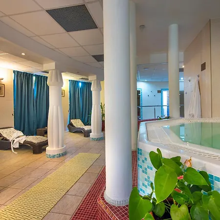 President Montfort ホテル