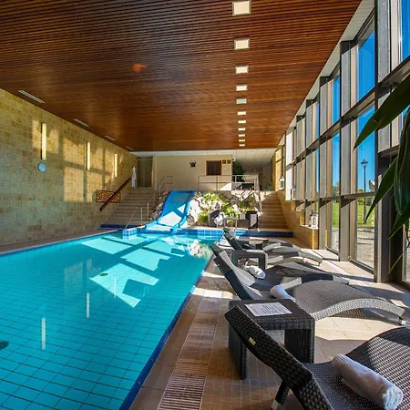 President Montfort Отель Ждьяр