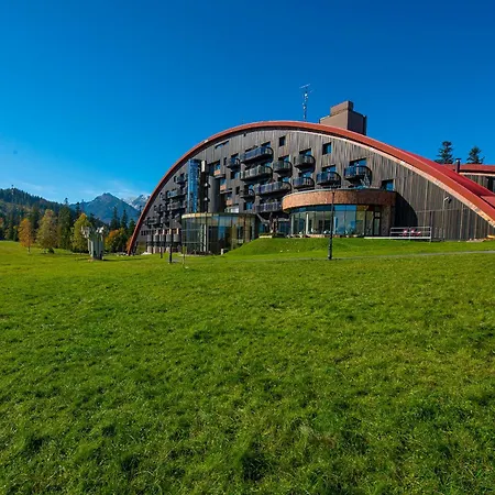 President Montfort Hotel