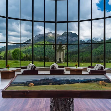 President Montfort 4*