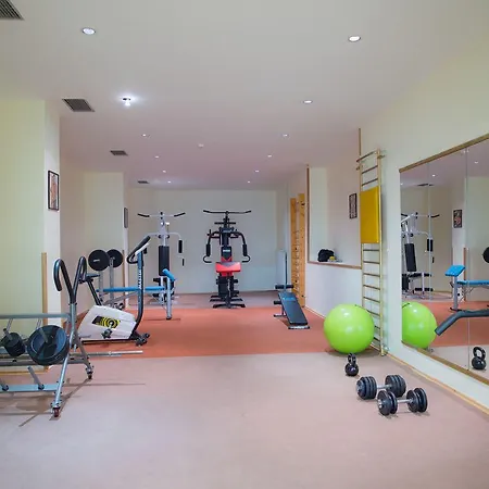 President Montfort Ждьяр