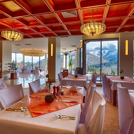 President Montfort ホテル