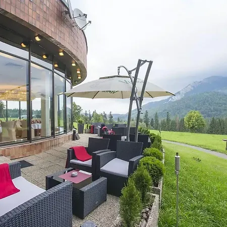 President Montfort Hotel 4*